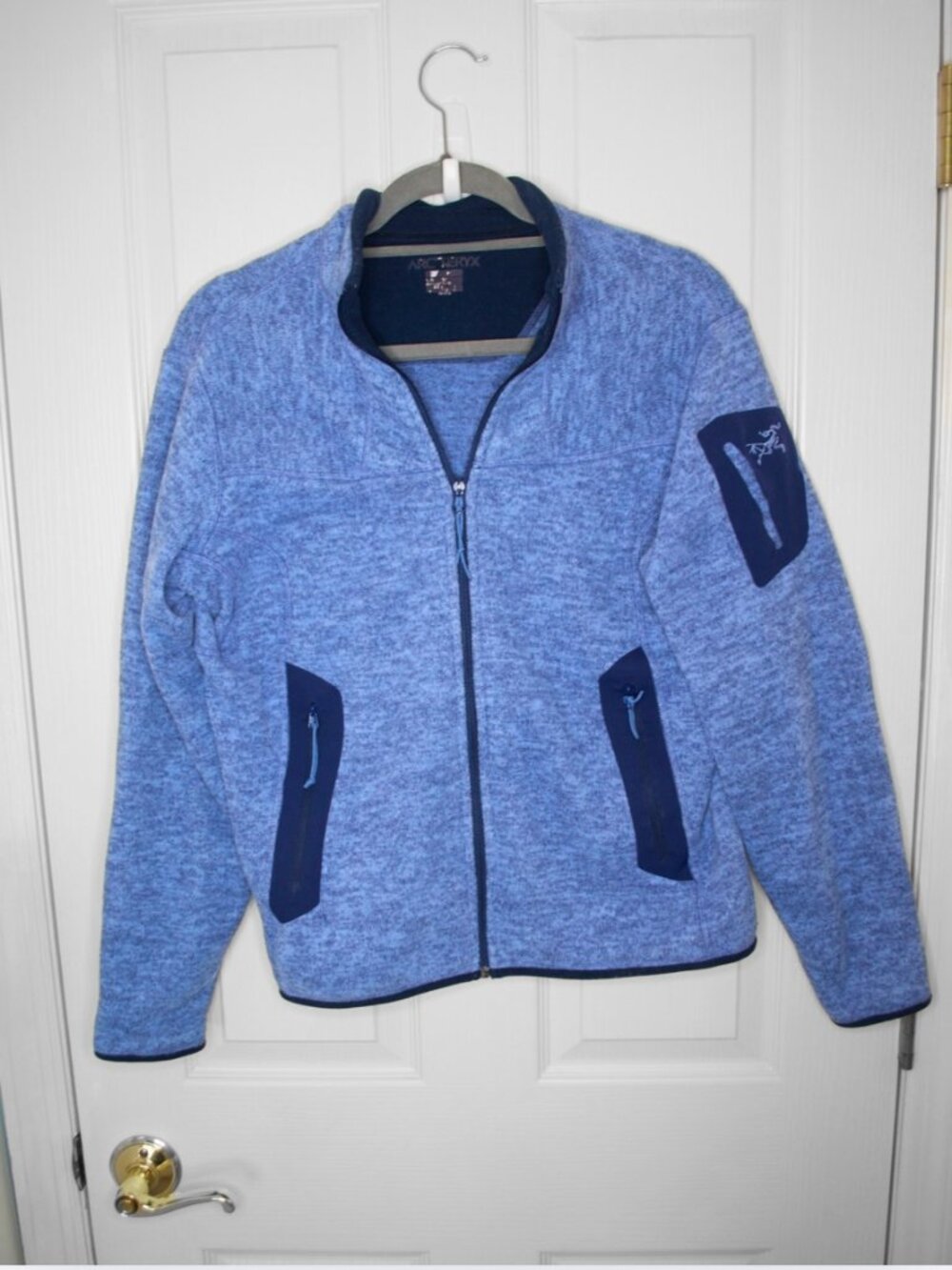 Arc’teryx Covert Cardigan Blue Fleece Jacket Men’s Medium Full Zip Outdoors